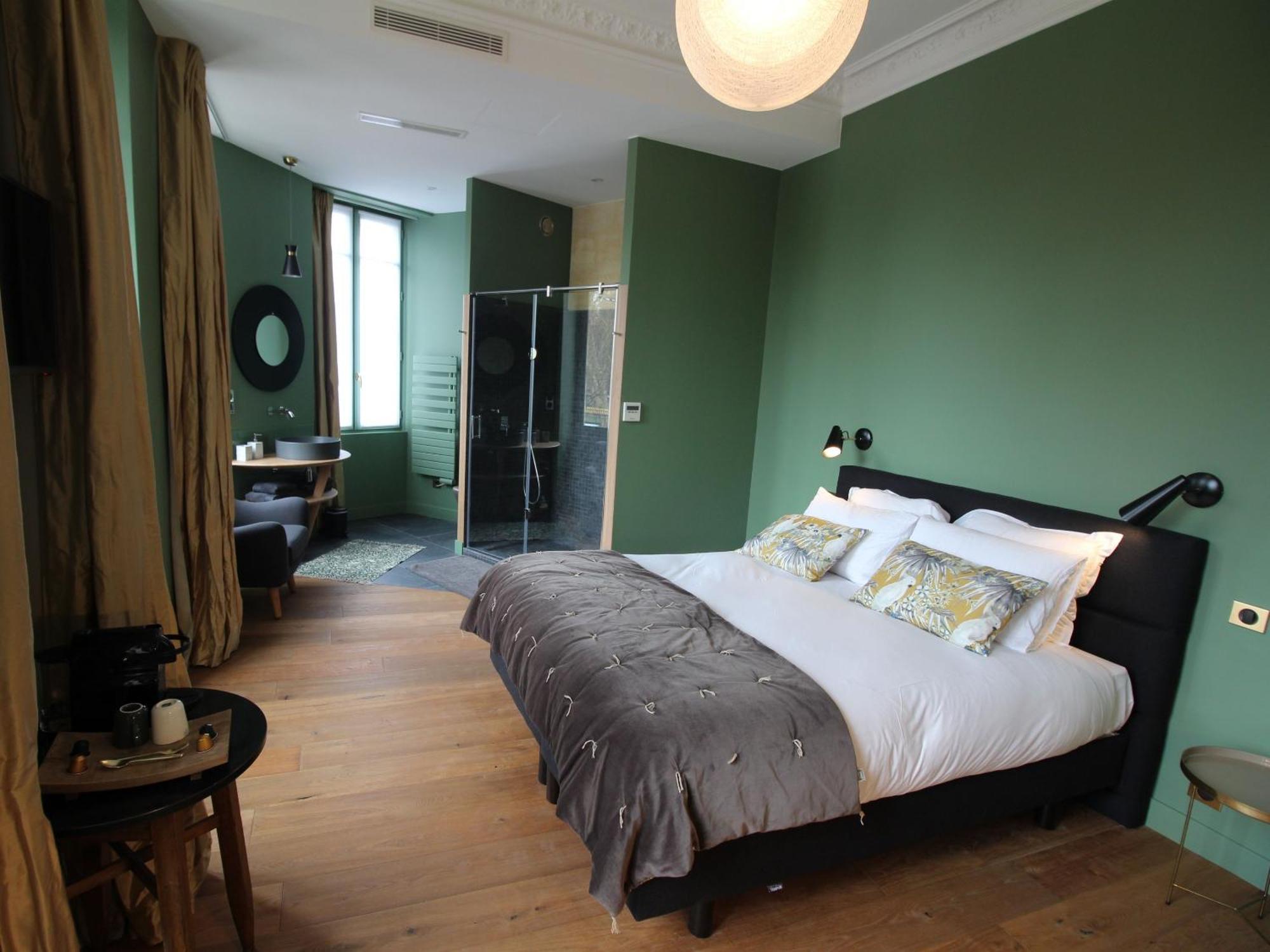 B&B L'Escapade Bordelaise - Cote Jardin Bordeaux Rum bild
