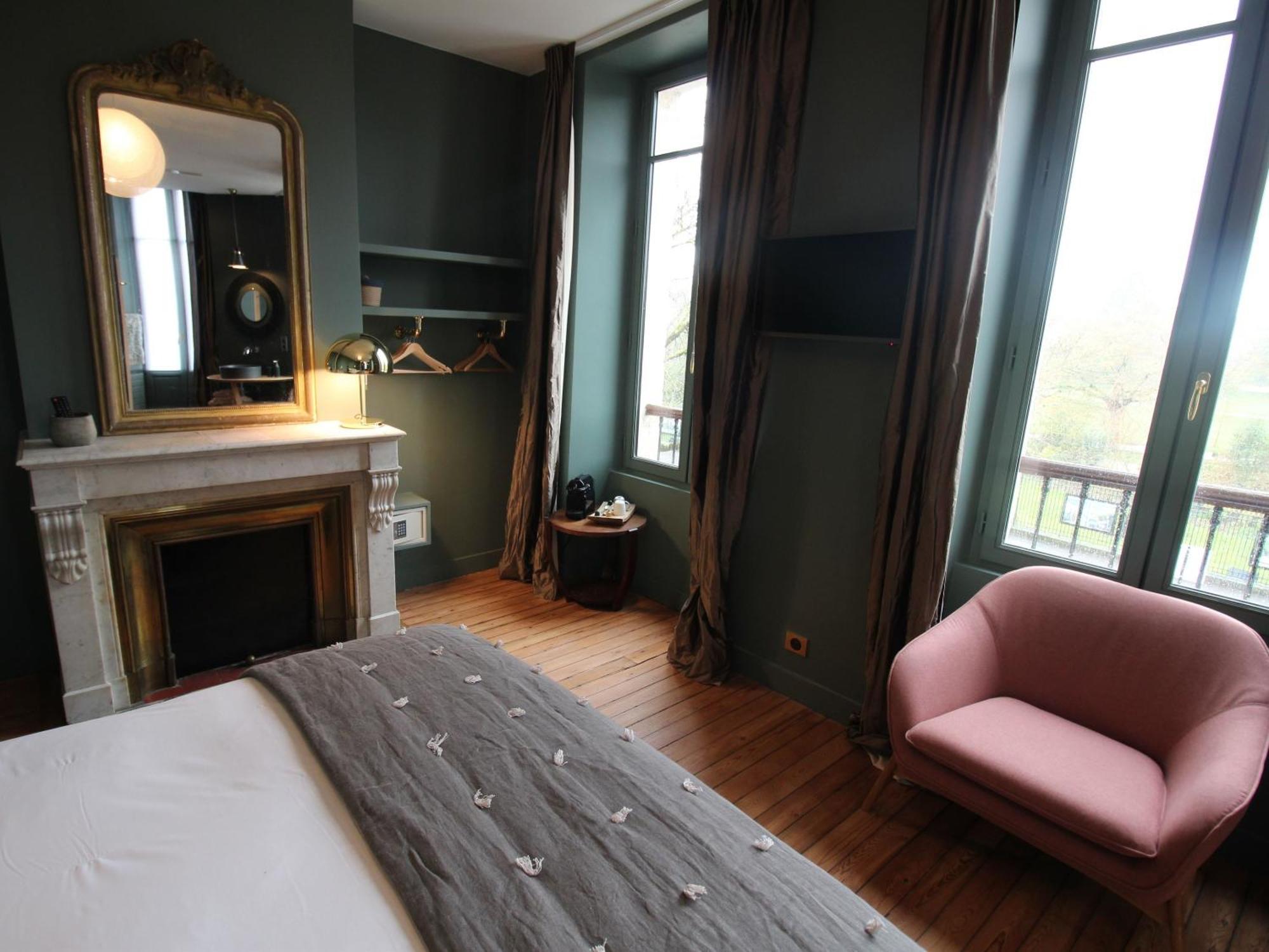 B&B L'Escapade Bordelaise - Cote Jardin Bordeaux Rum bild